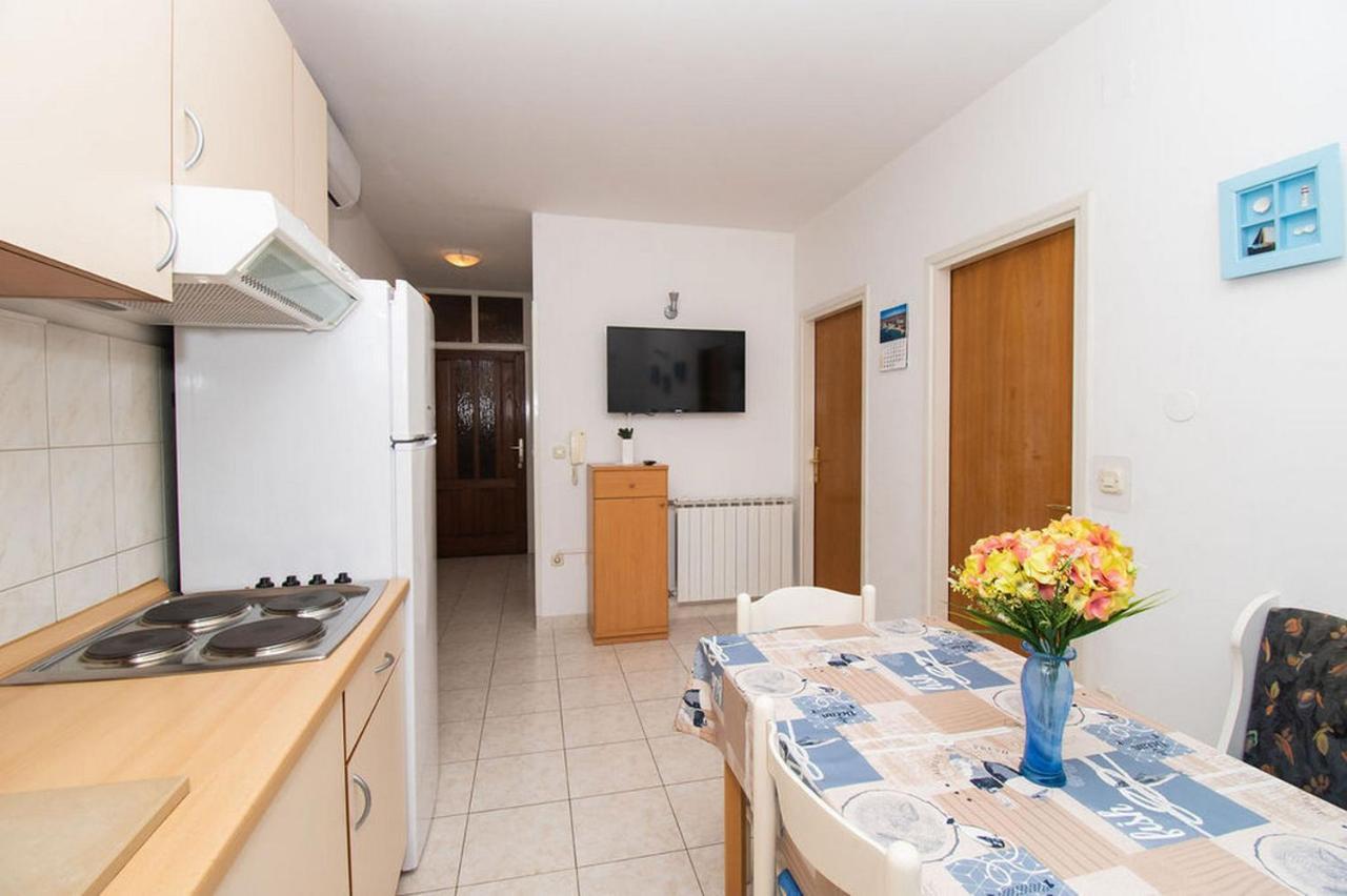 Apartments Anita Summer Vodice Bagian luar foto