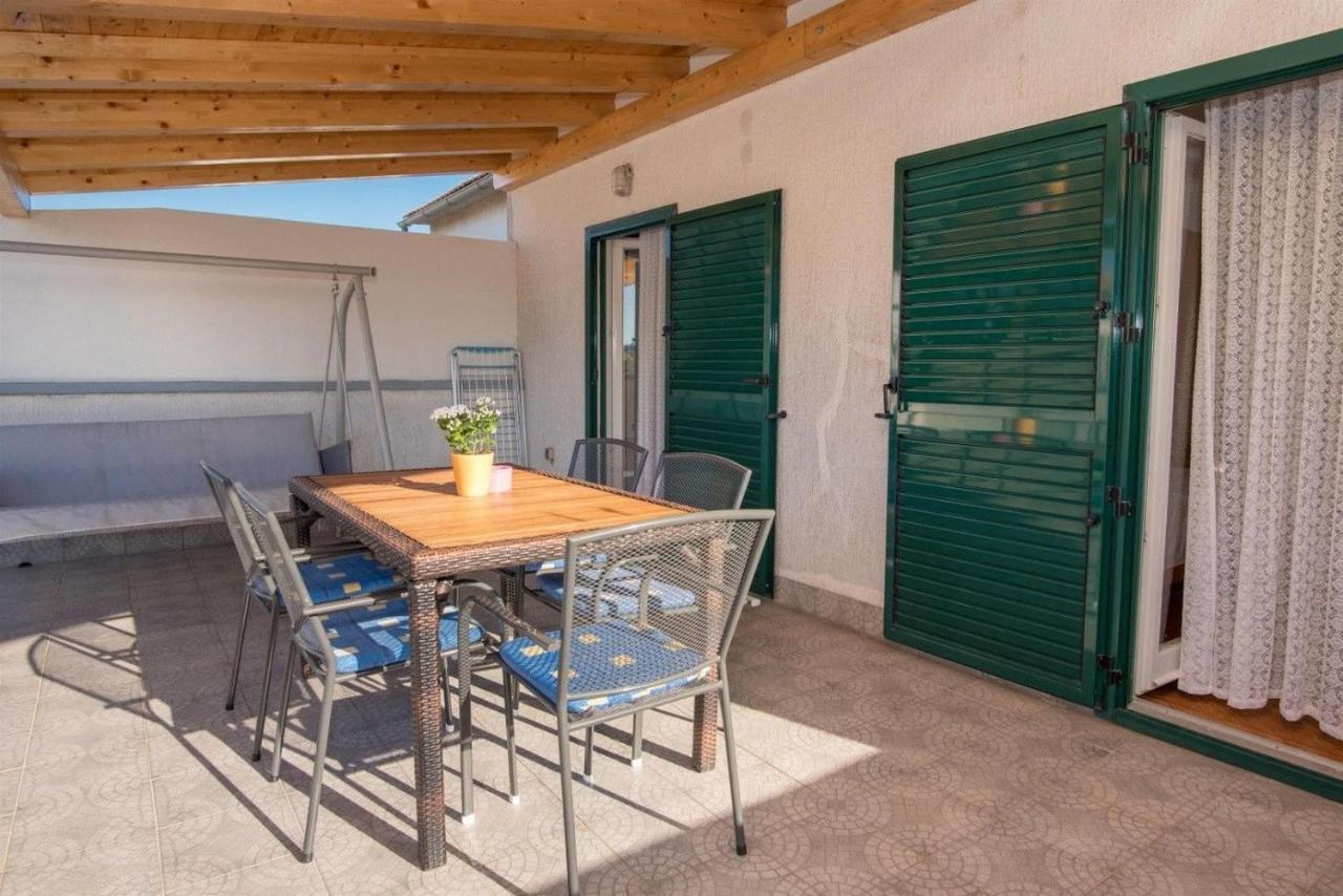 Apartments Anita Summer Vodice Bagian luar foto