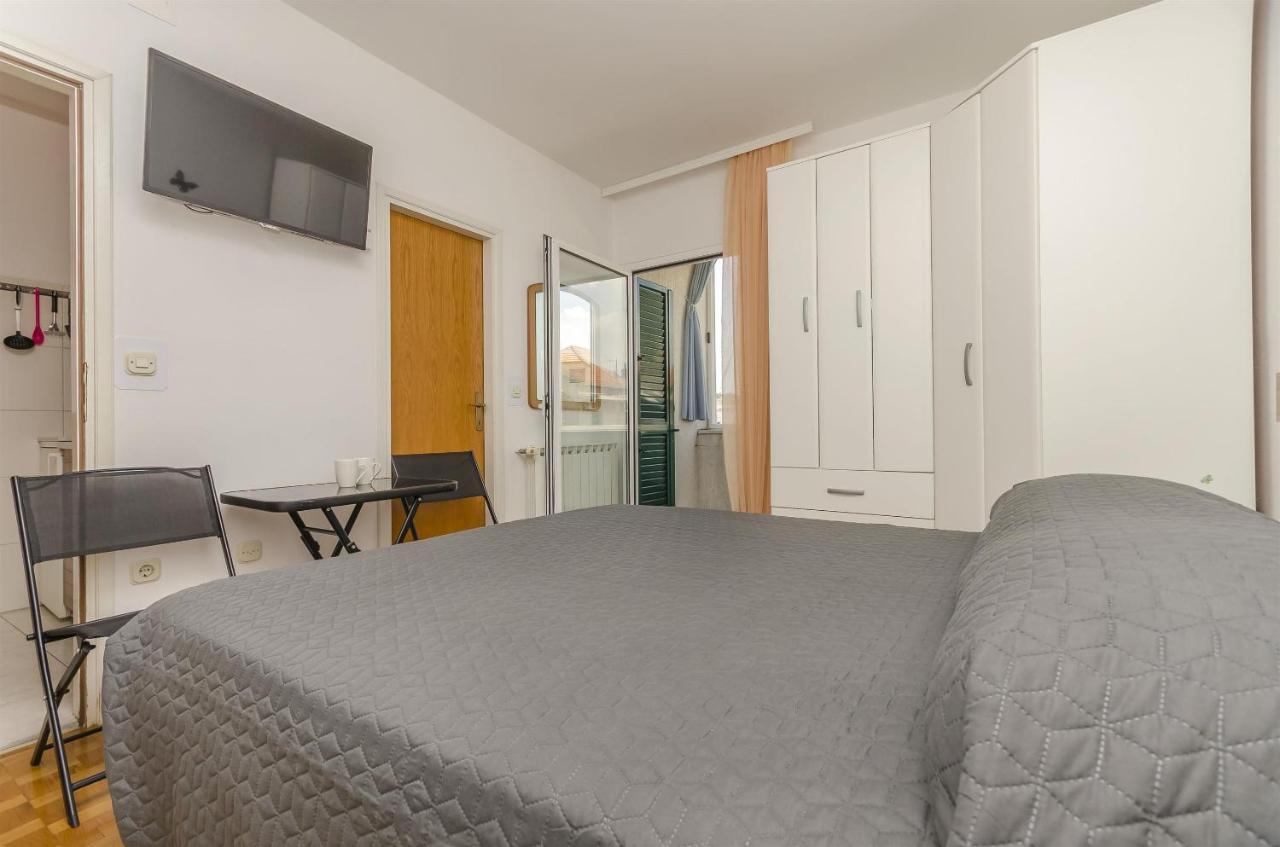 Apartments Anita Summer Vodice Bagian luar foto