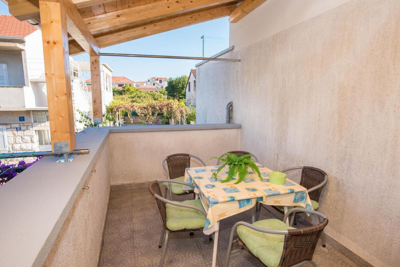 Apartments Anita Summer Vodice Bagian luar foto
