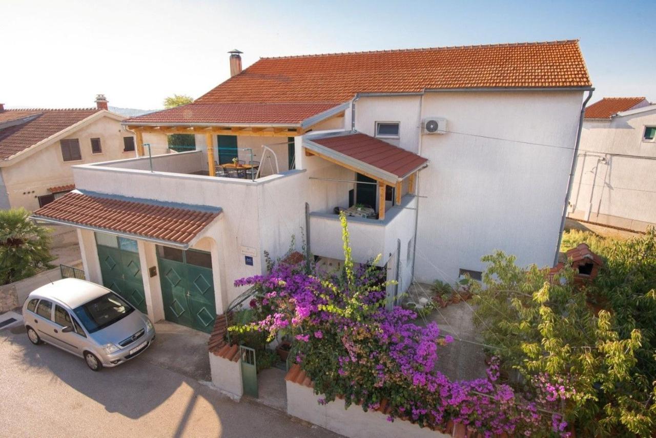 Apartments Anita Summer Vodice Bagian luar foto